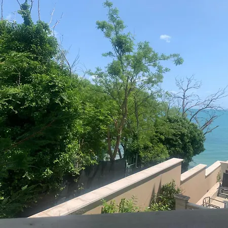 On The Near The Sea 公寓 瓦爾納
